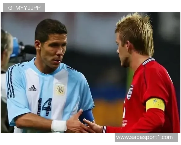 西蒙尼与阿尔梅达六年国家队宿舍生活揭示深厚友谊