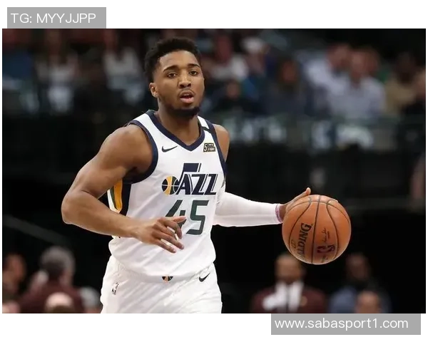 戈贝尔解析华子战术执行问题强调紧迫感的重要性