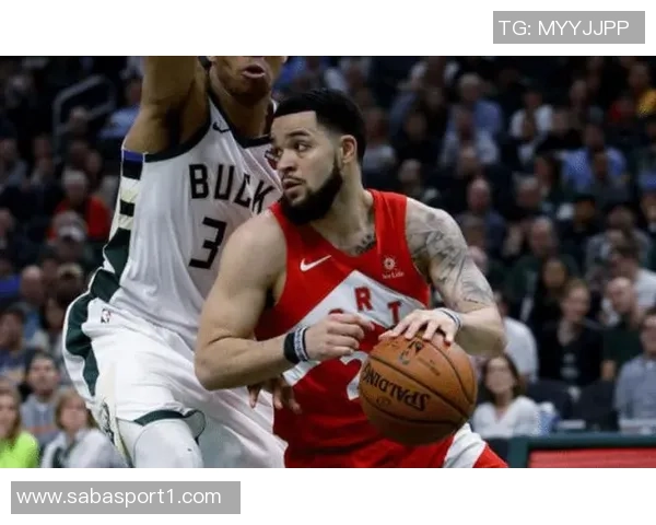 范弗里特感恩小卡助力夺冠赞其让自己获得丰厚收入