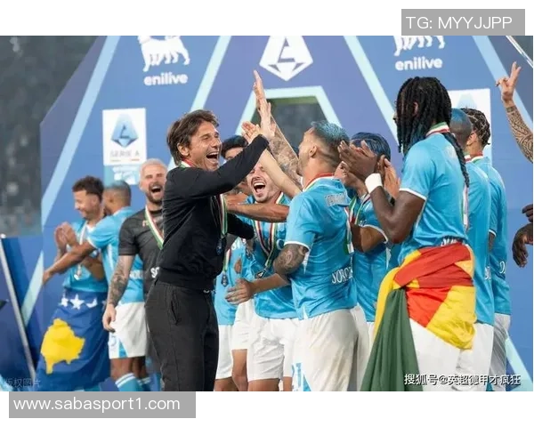 意甲教练薪资排行榜孔蒂领衔阿莱格里加斯佩里尼紧随其后